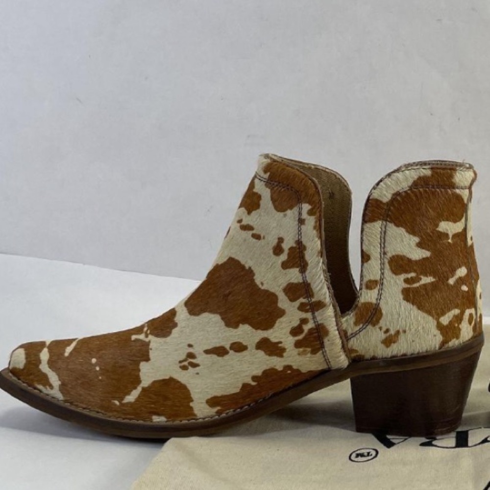 NWT Myra Bag Brown n  Cream Genuine Leather Cowhide Snip Toe Ankle Boots Size 9 - Picture 4 of 5